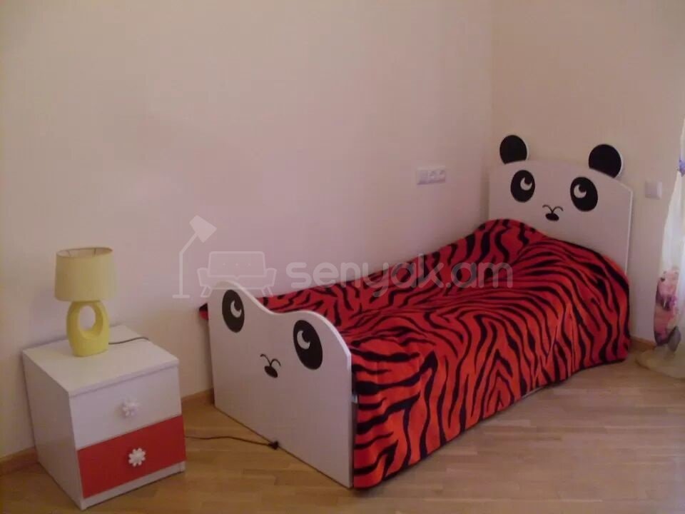 3 Սենյականոց Բնակարան Նորակառույցում, 91քմ, 8/9 հարկ, Կապիտալ Վերանորոգված