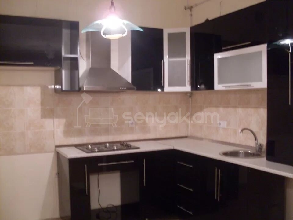 3 Սենյականոց Բնակարան Նորակառույցում, 91քմ, 8/9 հարկ, Կապիտալ Վերանորոգված