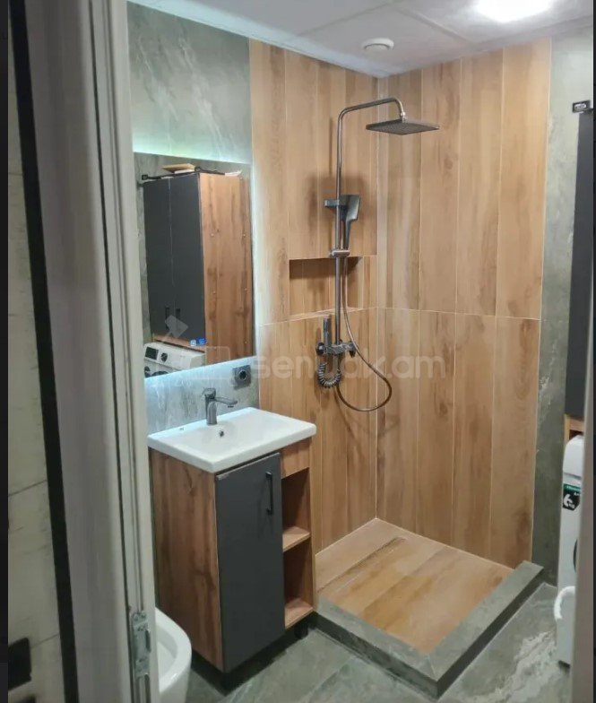 2 Սենյականոց Բնակարան Նորակառույցում, 45քմ, 7/16 հարկ, Կապիտալ Վերանորոգված, Կահավորված