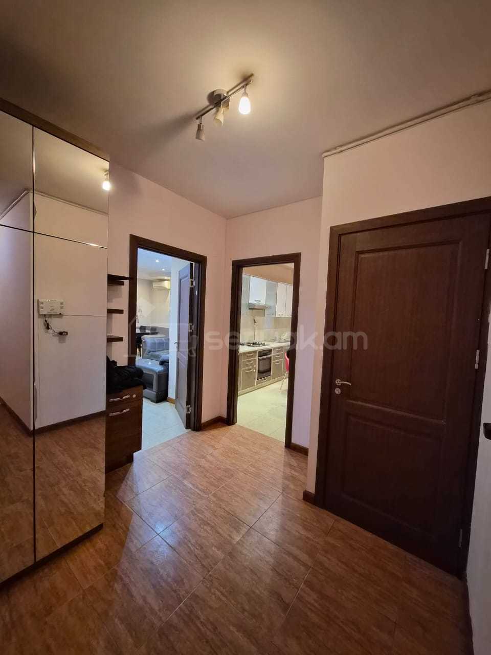 2 Սենյականոց Բնակարան, 100քմ, 8/13 հարկ, Կապիտալ Վերանորոգված, Կահավորված