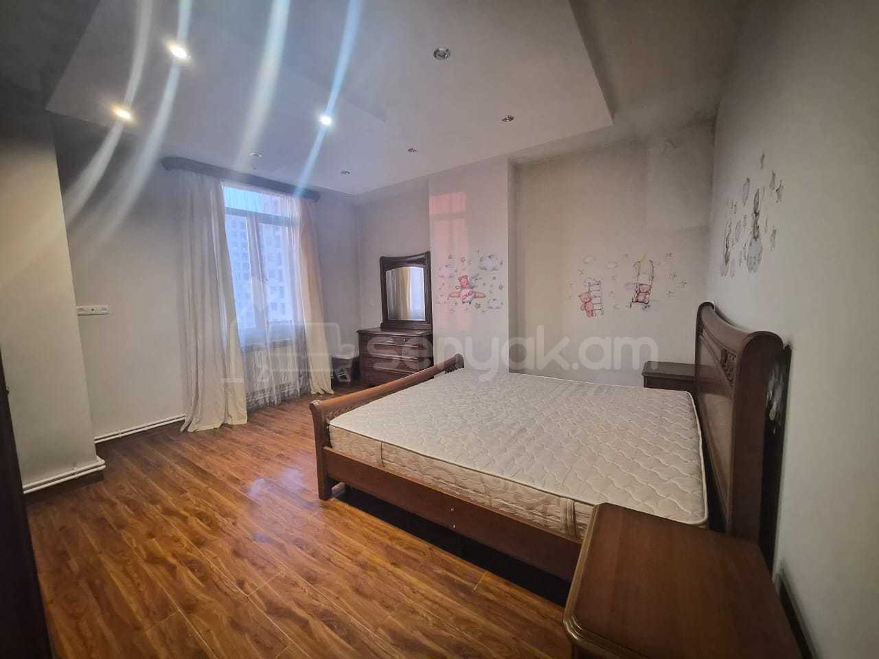 2 Սենյականոց Բնակարան, 100քմ, 8/13 հարկ, Կապիտալ Վերանորոգված, Կահավորված