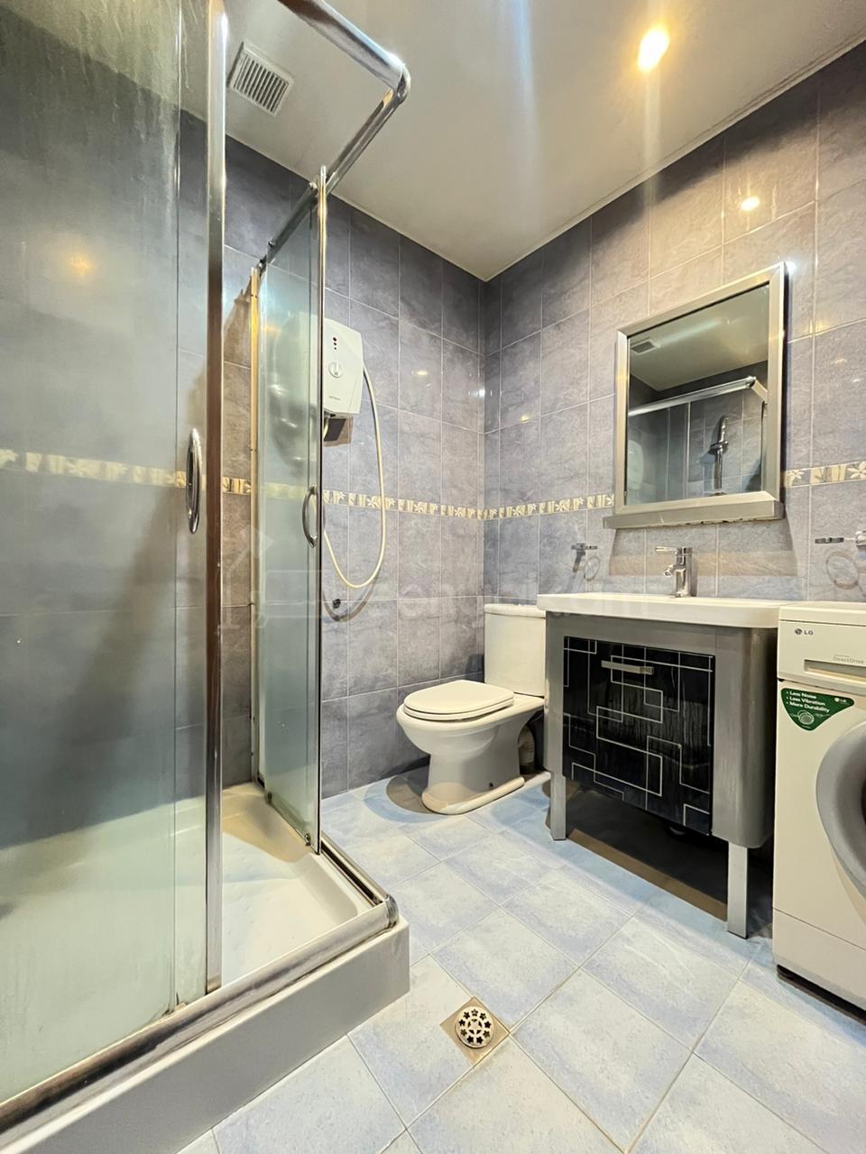 2 Սենյականոց Բնակարան, 100քմ, 8/13 հարկ, Կապիտալ Վերանորոգված, Կահավորված