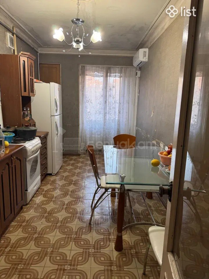 3 Սենյականոց Բնակարան, 80քմ, 6/9 հարկ, Կոսմետիկ Վերանորոգված, Կահավորված, Արևկող