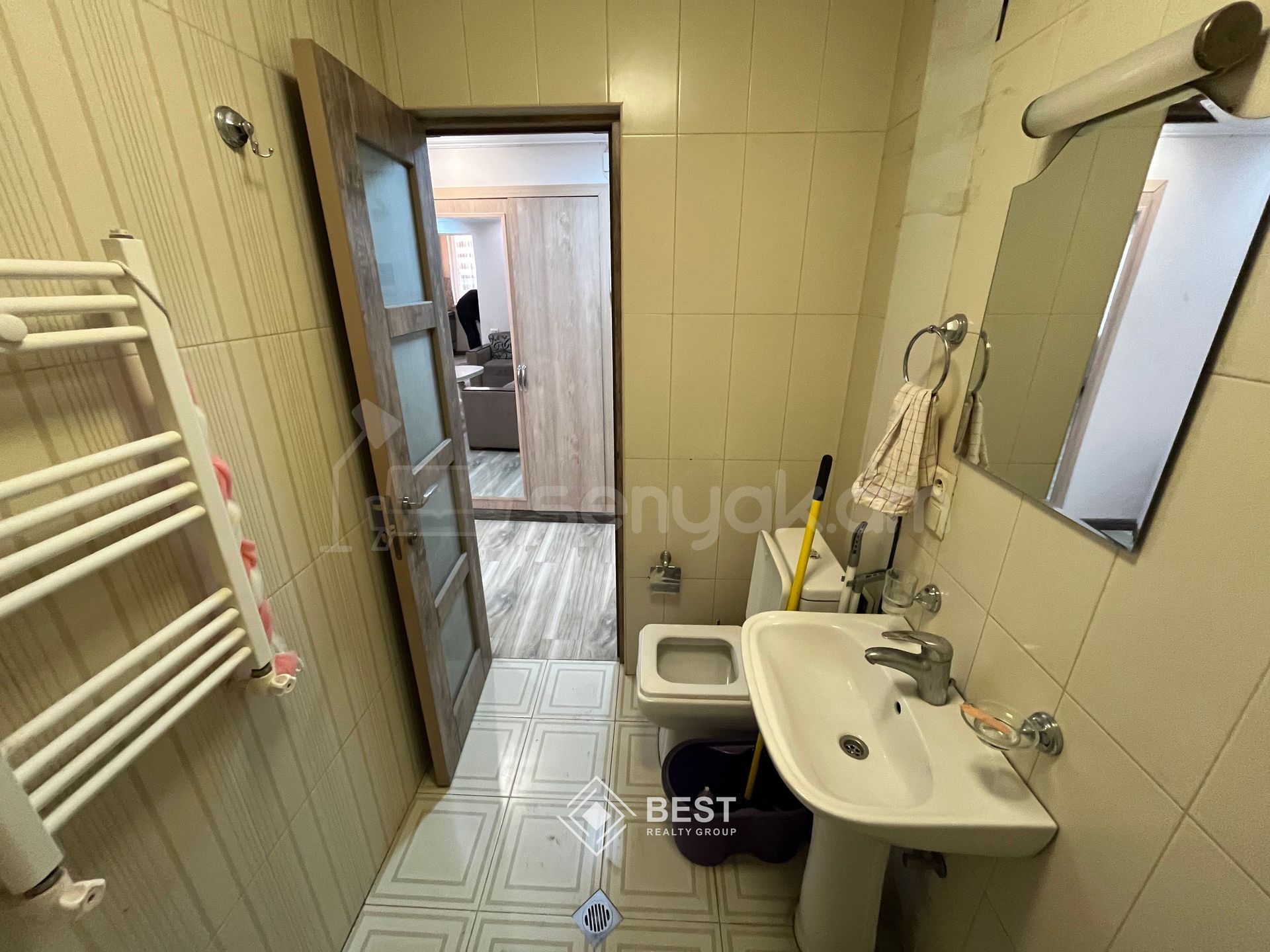 3 Սենյականոց Բնակարան Քարե Շենքում, 55քմ, 3/5 հարկ, Կապիտալ Վերանորոգված, Կահավորված, Արևկող