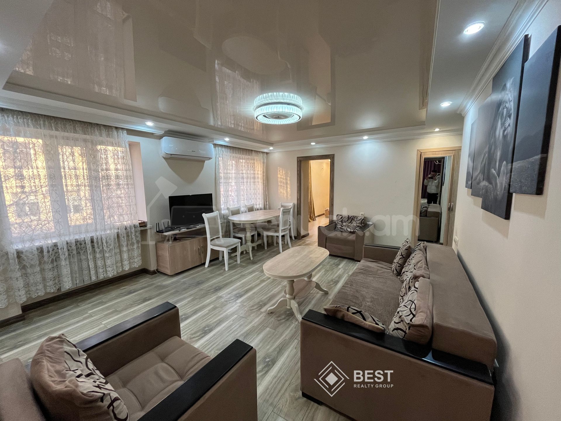 3 Սենյականոց Բնակարան Քարե Շենքում, 55քմ, 3/5 հարկ, Կապիտալ Վերանորոգված, Կահավորված, Արևկող