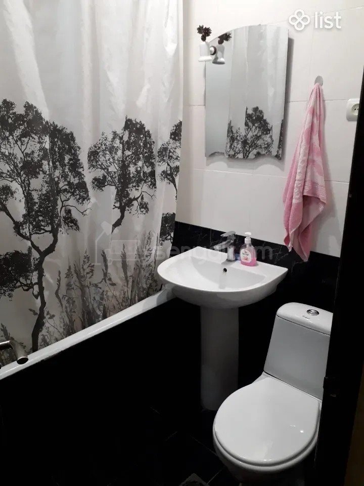 2 Սենյականոց Բնակարան Քարե Շենքում, 48քմ, 4/4 հարկ, Կապիտալ Վերանորոգված, Կահավորված, Արևկող