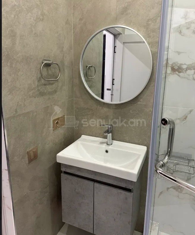 2 Սենյականոց Բնակարան Նորակառույցում, 50քմ, 9/16 հարկ, Դիզայներական Վերանորոգված, Կահավորված