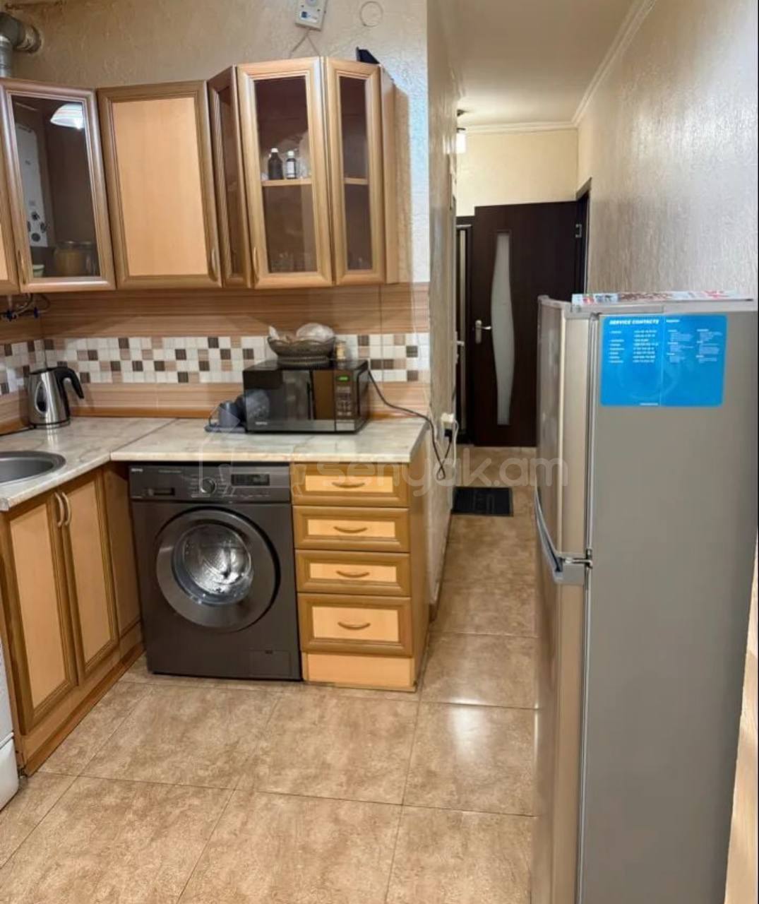 2 Սենյականոց Բնակարան Քարե Շենքում, 55քմ, 2/4 հարկ, Կոսմետիկ Վերանորոգված, Կահավորված, Արևկող