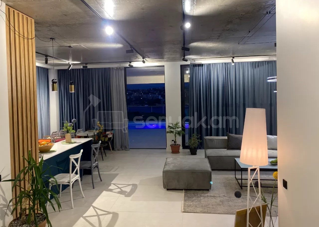 5 Սենյականոց Շքեղ Առանձնատուն, 450քմ, Կահավորված, Լողավազանով