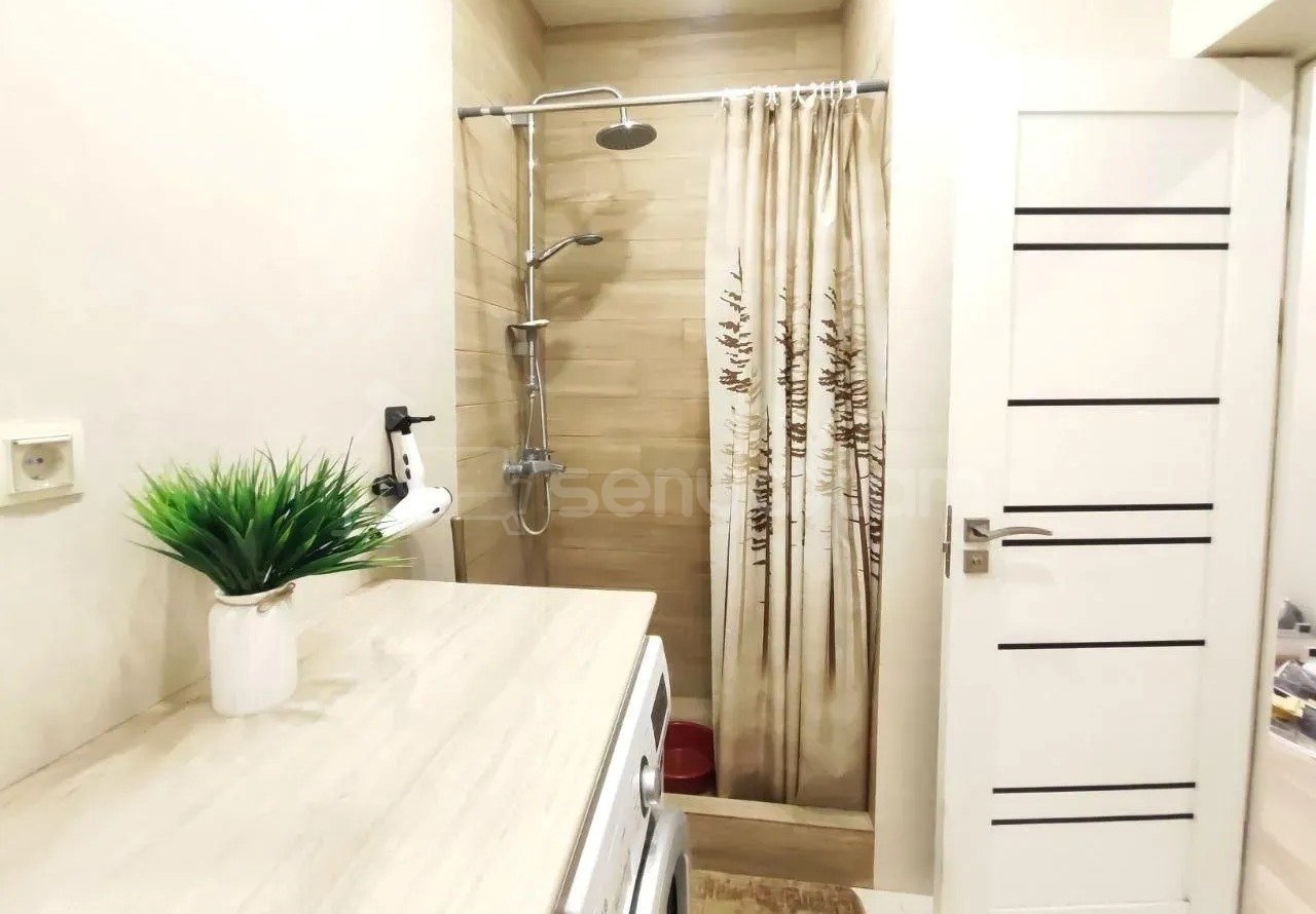 1 Սենյականոց Բնակարան Նորակառույցում, 45քմ, 11/14 հարկ, Կապիտալ Վերանորոգված