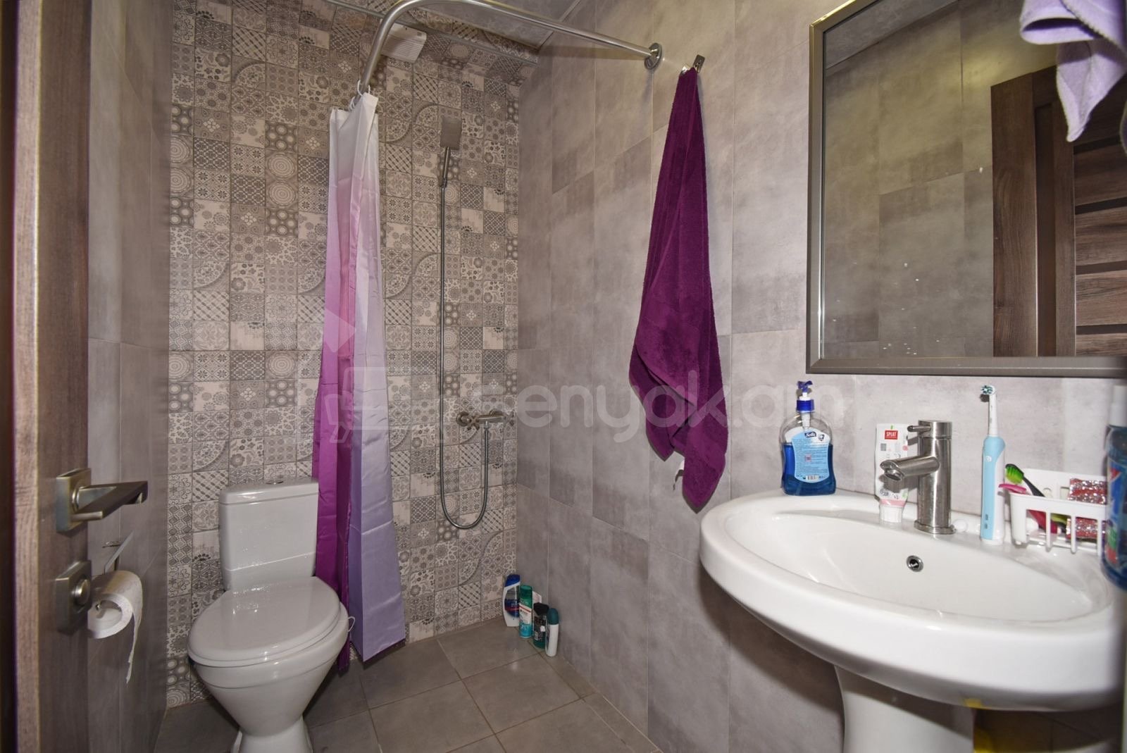 1 Սենյականոց Բնակարան Նորակառույց Քարե Շենքում, 25քմ, 2/4 հարկ, Կապիտալ Վերանորոգված, Կահավորված, Արևկող