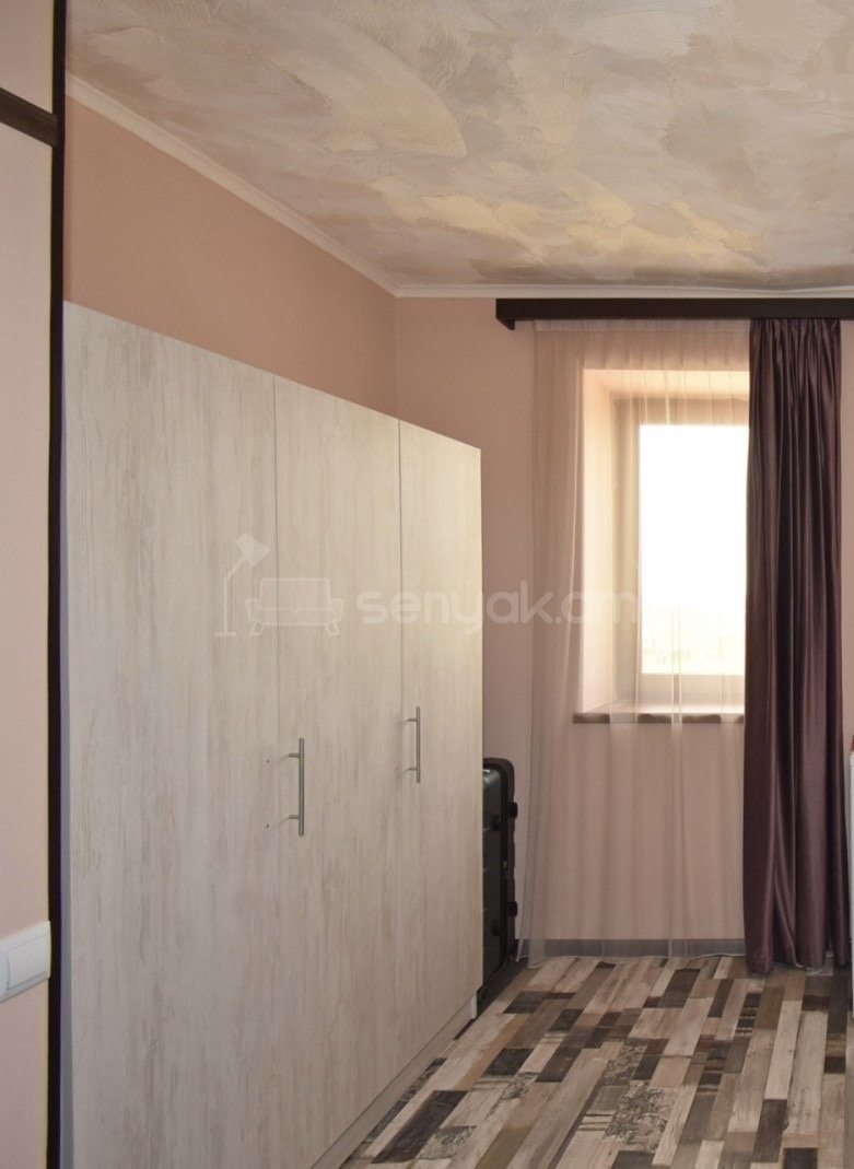 1 Սենյականոց Բնակարան Նորակառույց Քարե Շենքում, 25քմ, 2/4 հարկ, Կապիտալ Վերանորոգված, Կահավորված, Արևկող