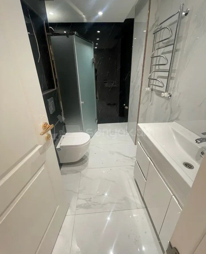 3 Սենյականոց Բնակարան Նորակառույցում, 65քմ, 11/15 հարկ, Կապիտալ Վերանորոգված