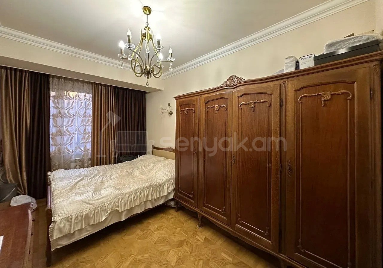 3 Սենյականոց Բնակարան, 81քմ, 2/14 հարկ, Կապիտալ Վերանորոգված