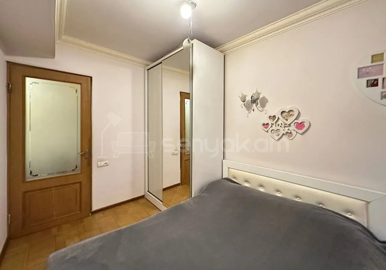 3 Սենյականոց Բնակարան, 81քմ, 2/14 հարկ, Կապիտալ Վերանորոգված