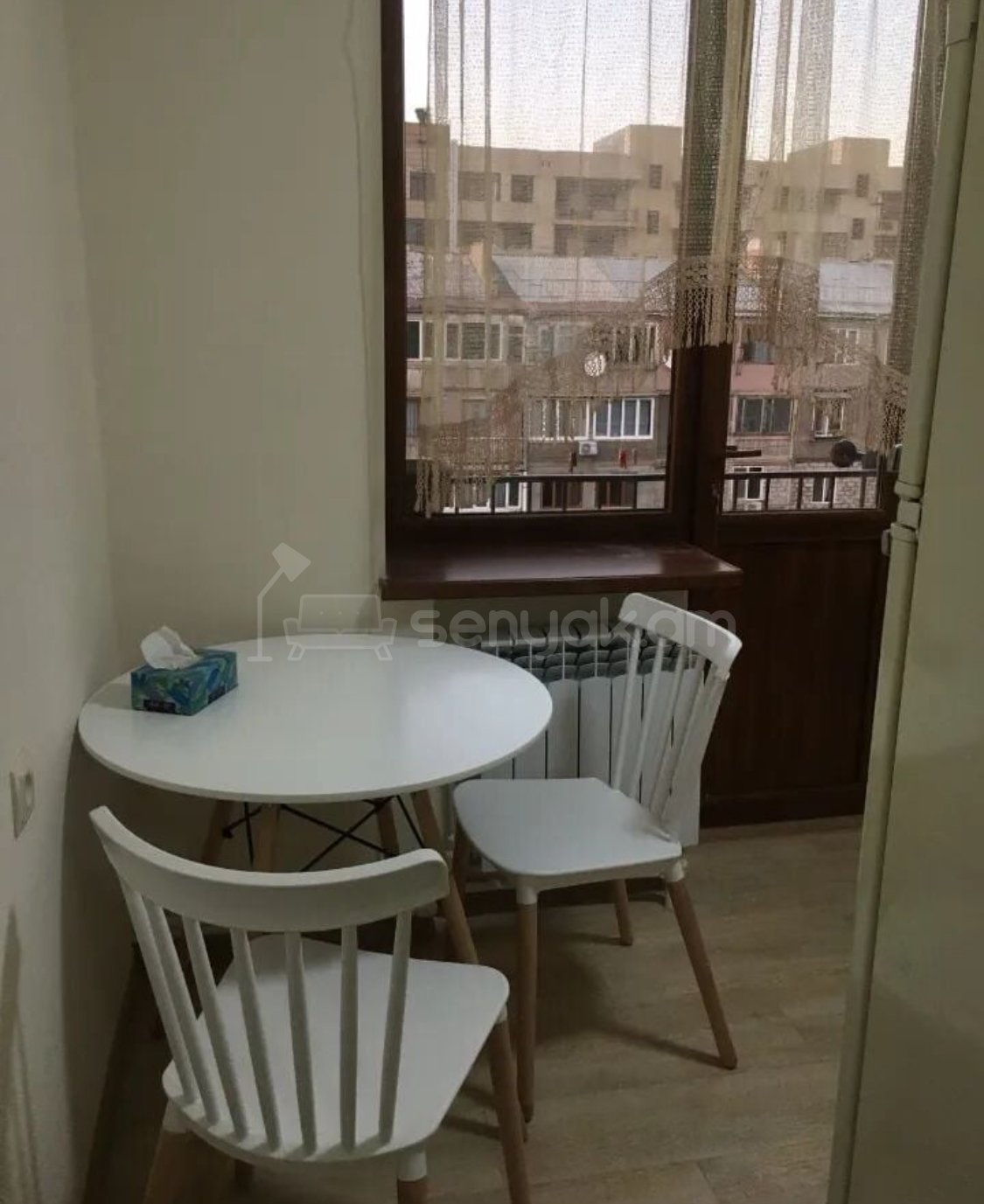 2 Սենյականոց Բնակարան Քարե Շենքում, 50քմ, 4/5 հարկ, Կապիտալ Վերանորոգված, Կահավորված