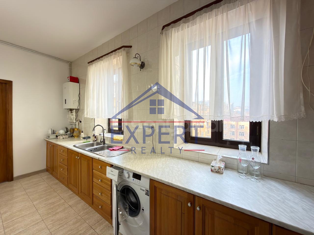 2 Սենյականոց Բնակարան Նորակառույցում, 55քմ, 6/7 հարկ, Կապիտալ Վերանորոգված, Կահավորված, Արևկող