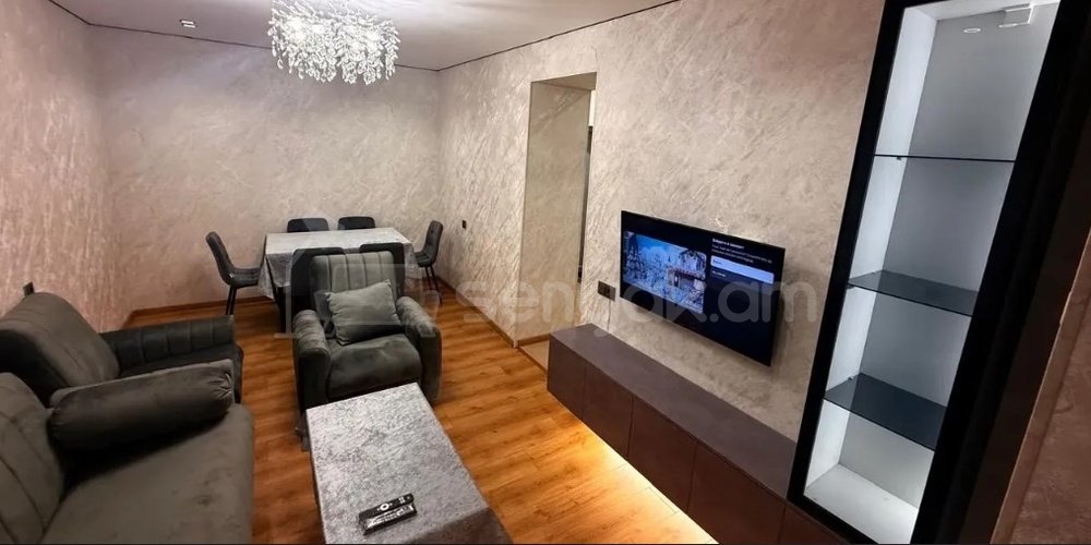 3 Սենյականոց Բնակարան Քարե Շենքում, 50քմ, 1/4 հարկ, Կապիտալ Վերանորոգված, Կահավորված, Արևկող