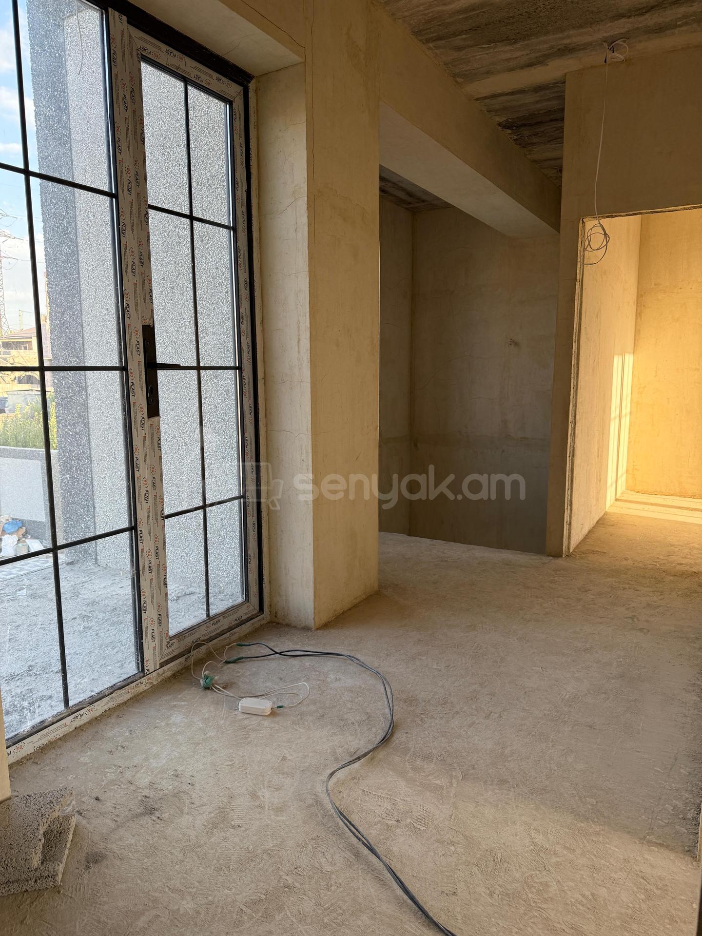 4 Սենյականոց Շքեղ Առանձնատուն, 84քմ