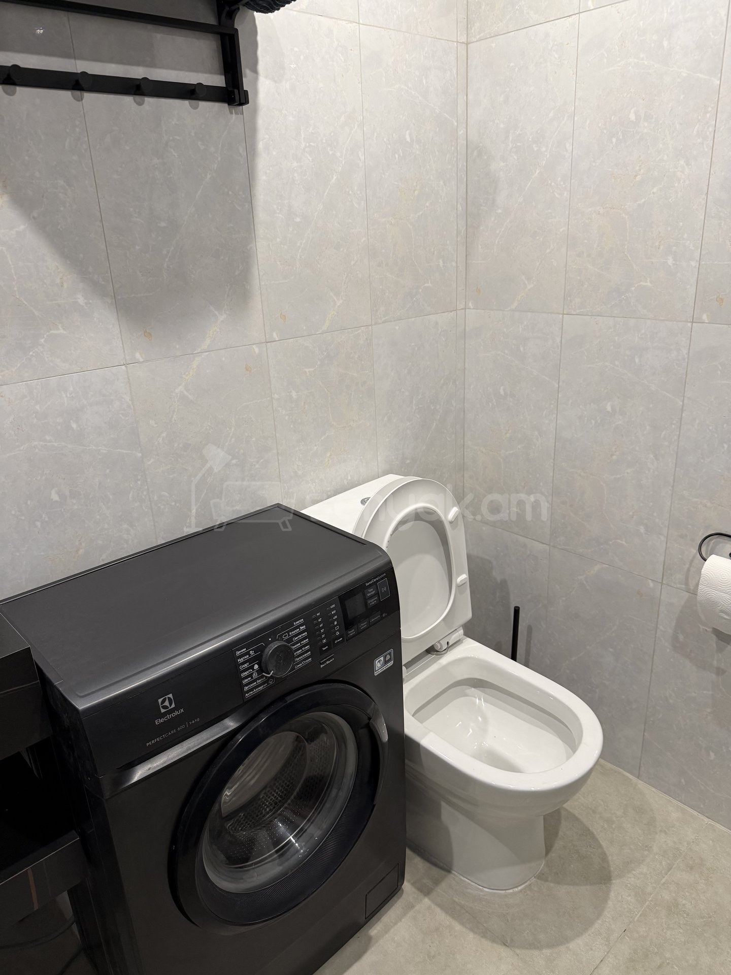 1 Սենյականոց Բնակարան Նորակառույցում, 34քմ, 2/8 հարկ, Դիզայներական Վերանորոգված