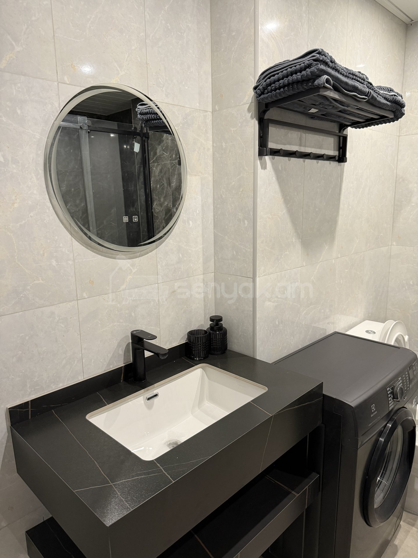 1 Սենյականոց Բնակարան Նորակառույցում, 34քմ, 2/8 հարկ, Դիզայներական Վերանորոգված