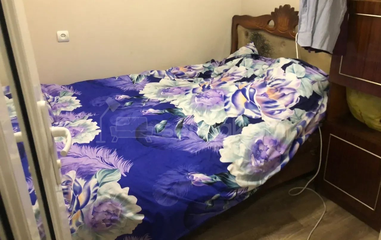 2 Սենյականոց Բնակարան Քարե Շենքում, 45քմ, 1/1 հարկ, Նորմալ Վիճակում, Կահավորված