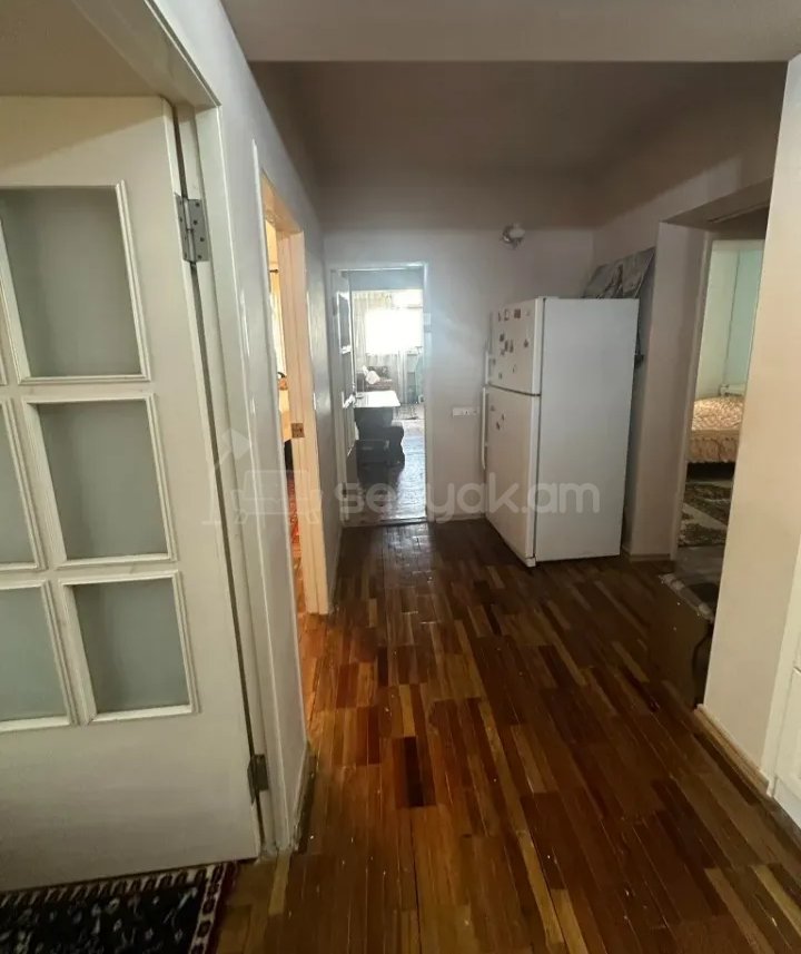 2 Սենյականոց Բնակարան, 73քմ, 4/9 հարկ, Նորմալ Վիճակում, Կահավորված, Արևկող