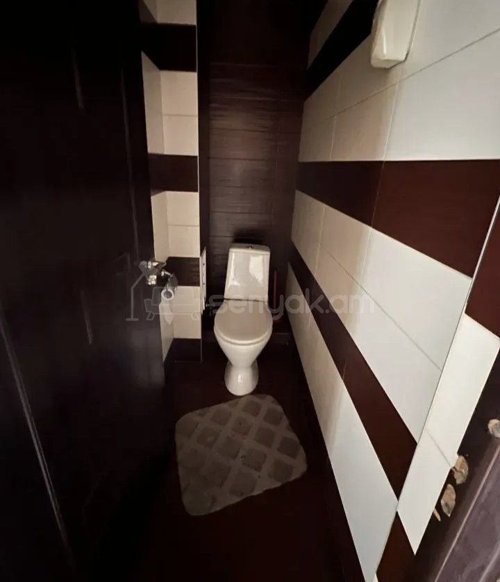 2 Սենյականոց Բնակարան, 68քմ, 6/9 հարկ, Նորմալ Վիճակում, Կահավորված, Արևկող