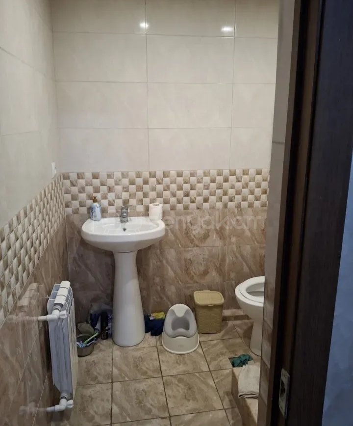 2 Սենյականոց Բնակարան, 45քմ, 3/5 հարկ, Կապիտալ Վերանորոգված, Կահավորված, Արևկող