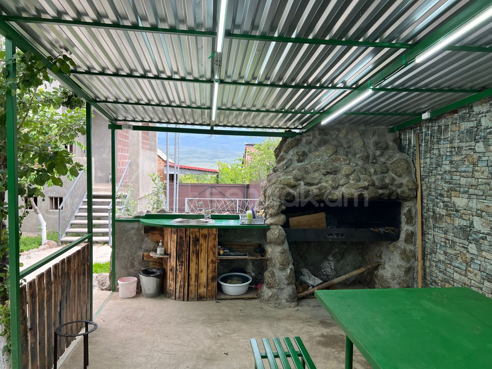 3 Սենյականոց Ամառանոց, 250քմ