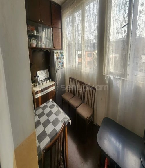 2 Սենյականոց Բնակարան Քարե Շենքում, 50քմ, 5/5 հարկ, Կոսմետիկ Վերանորոգված, Կահավորված, Արևկող