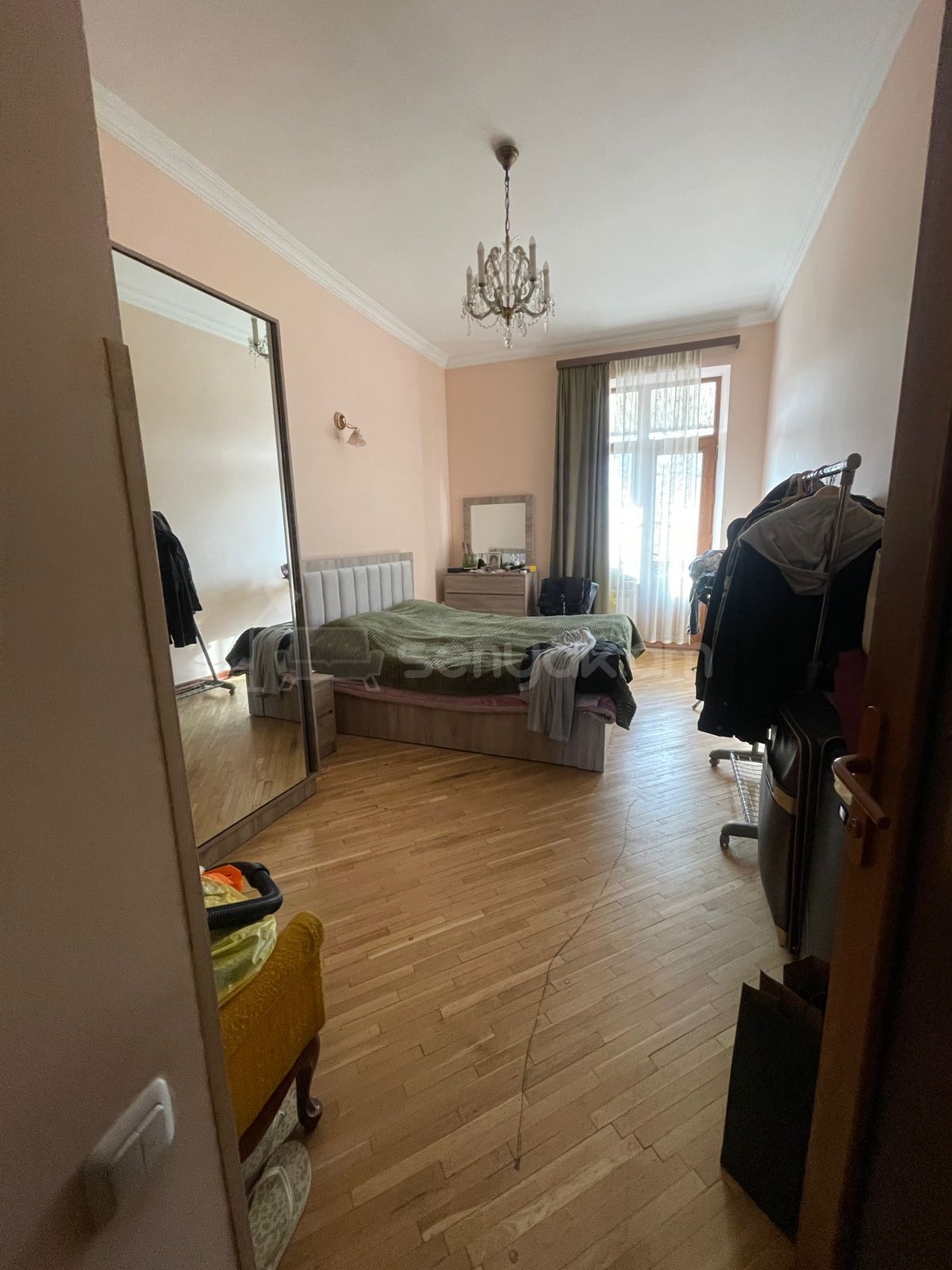 3 Սենյականոց Բնակարան Քարե Շենքում, 89քմ, 3/4 հարկ, Կապիտալ Վերանորոգված