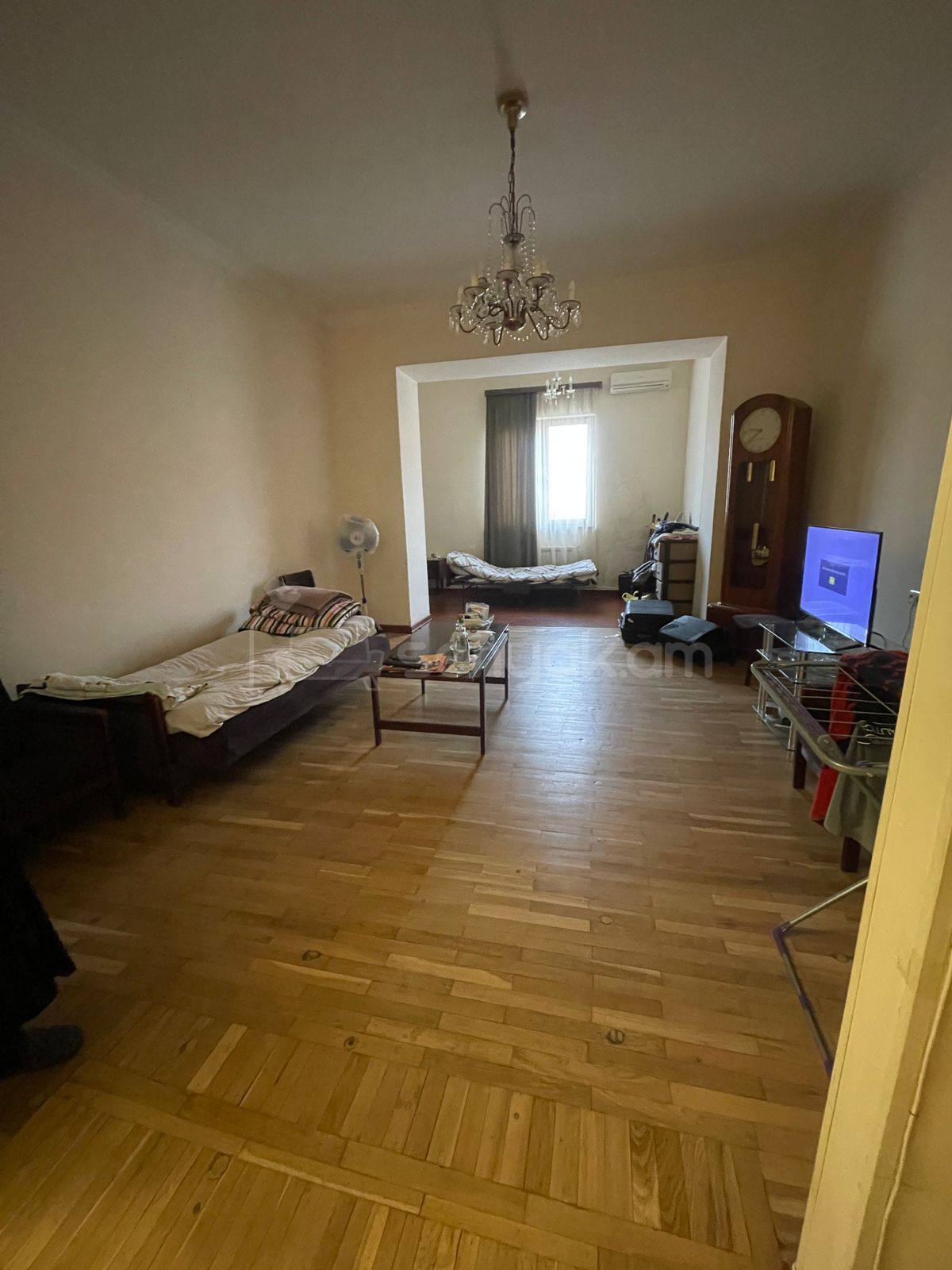 3 Սենյականոց Բնակարան Քարե Շենքում, 89քմ, 3/4 հարկ, Կապիտալ Վերանորոգված