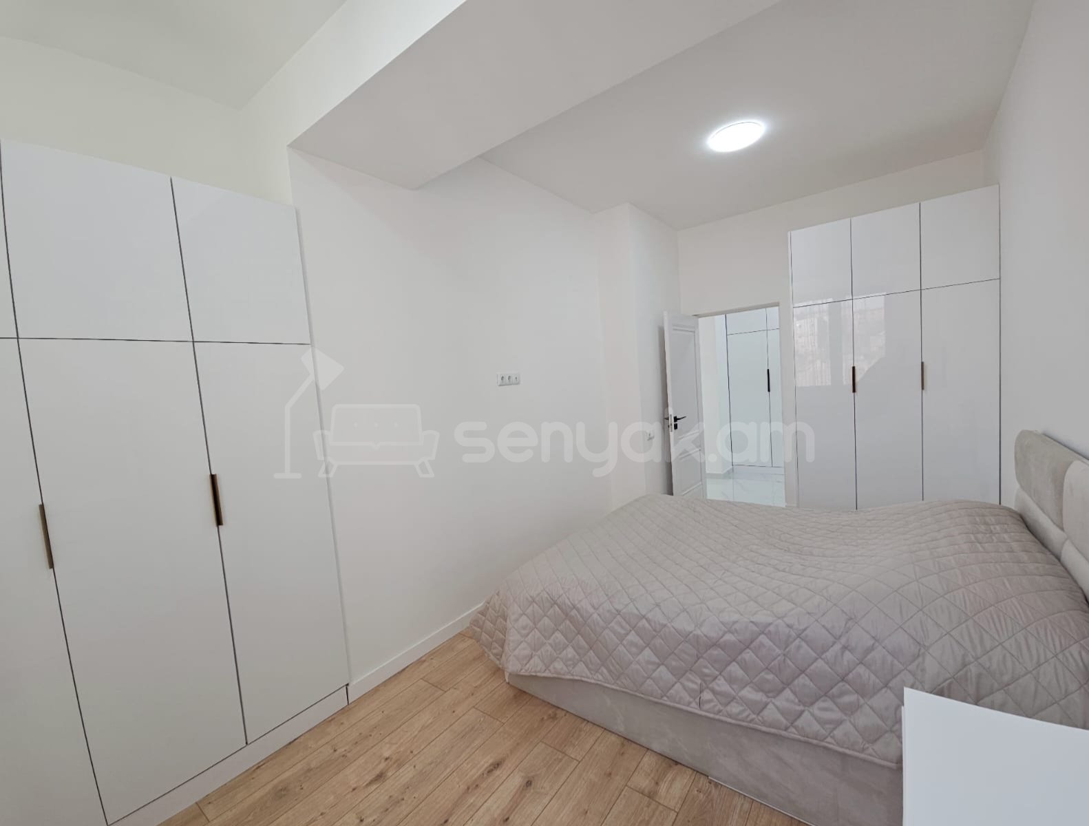 3 Սենյականոց Բնակարան Նորակառույցում, 77քմ, 3/14 հարկ, Դիզայներական Վերանորոգված