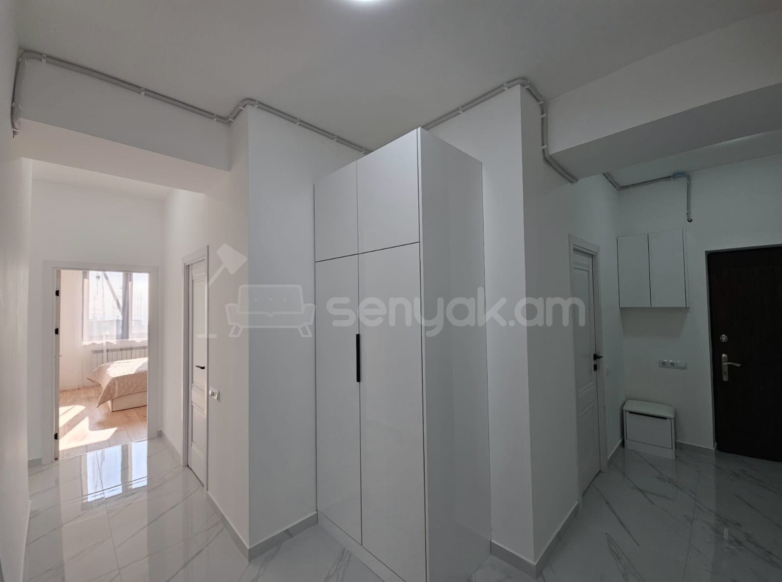 3 Սենյականոց Բնակարան Նորակառույցում, 77քմ, 3/14 հարկ, Դիզայներական Վերանորոգված