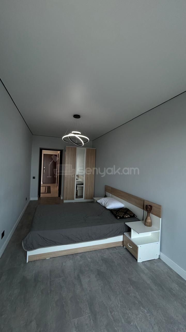 3 Սենյականոց Բնակարան, 96քմ, 10/11 հարկ, Կապիտալ Վերանորոգված, Կահավորված, Արևկող