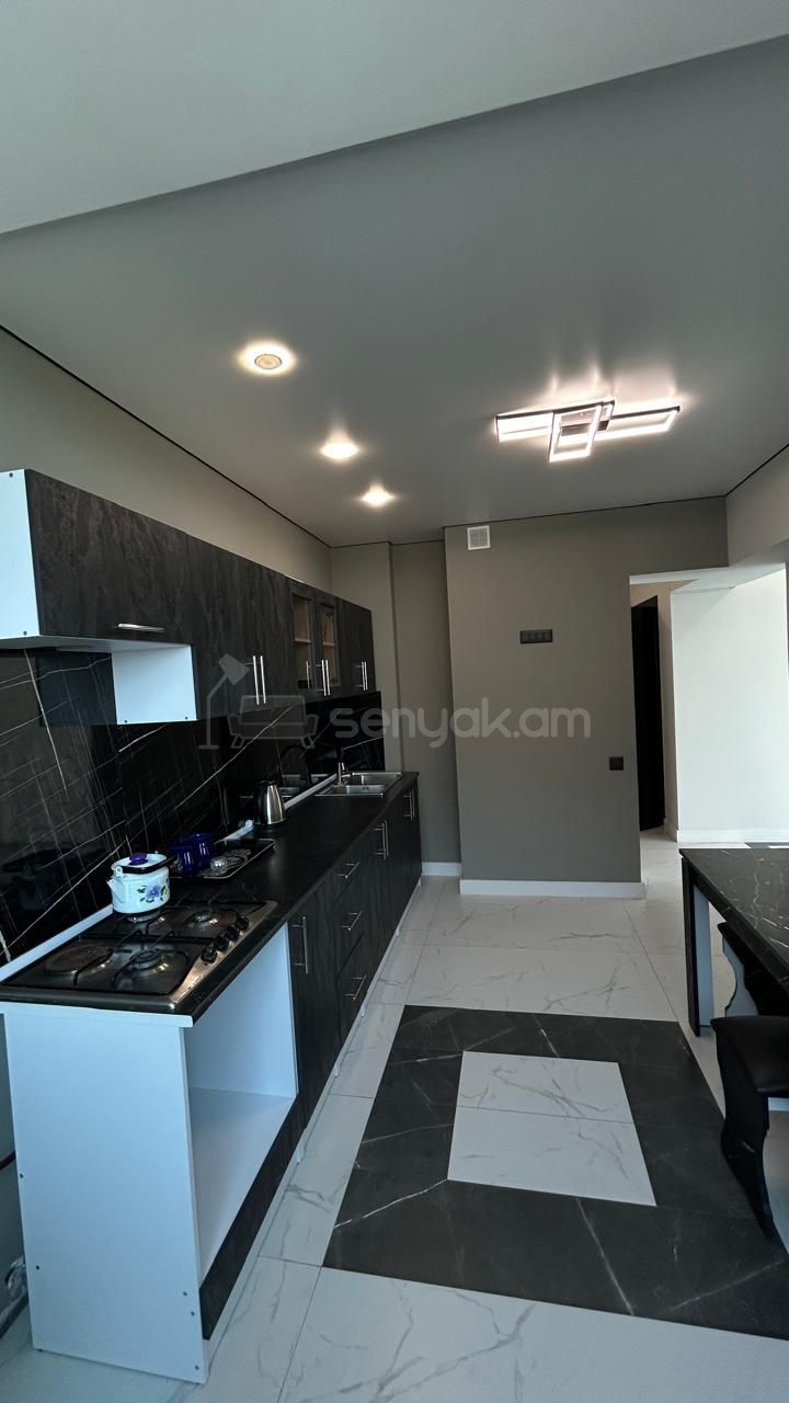3 Սենյականոց Բնակարան, 96քմ, 10/11 հարկ, Կապիտալ Վերանորոգված, Կահավորված, Արևկող