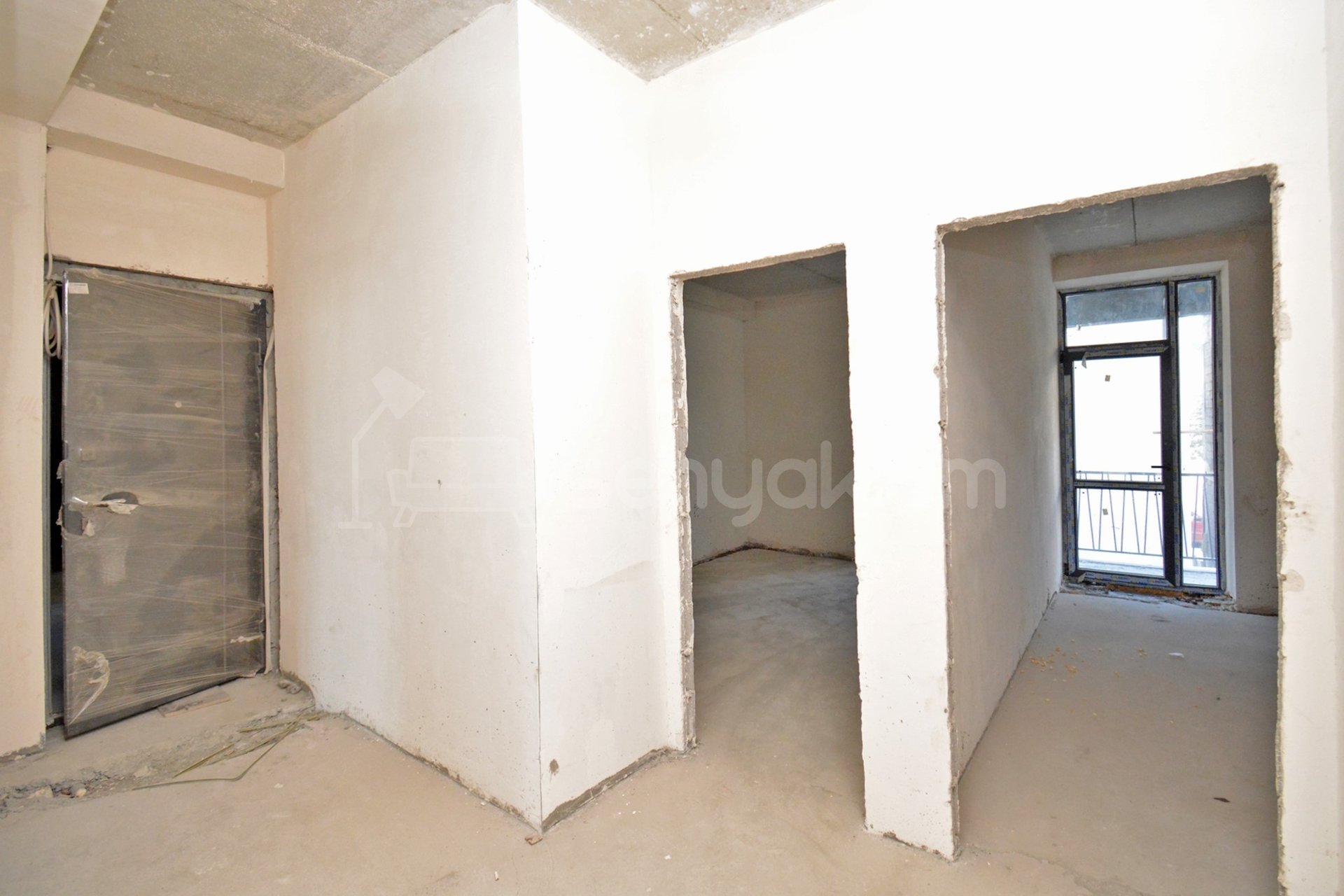 3 Սենյականոց Բնակարան Նորակառույցում, 97քմ, 2/4 հարկ, Զրոյական Վիճակում