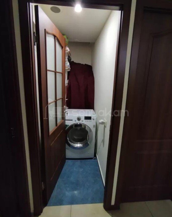 2 Սենյականոց Բնակարան Քարե Շենքում, 56քմ, 3/4 հարկ, Կապիտալ Վերանորոգված, Կահավորված