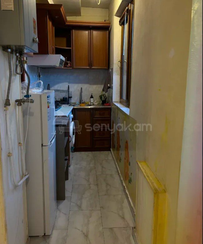 2 Սենյականոց Բնակարան, 42քմ, 9/11 հարկ, Կապիտալ Վերանորոգված, Կահավորված