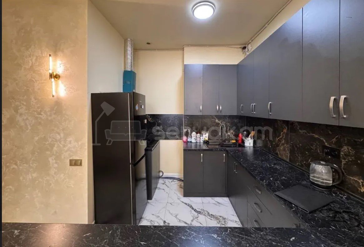 3 Սենյականոց Բնակարան Նորակառույցում, 76քմ, 2/6 հարկ, Կապիտալ Վերանորոգված, Կահավորված