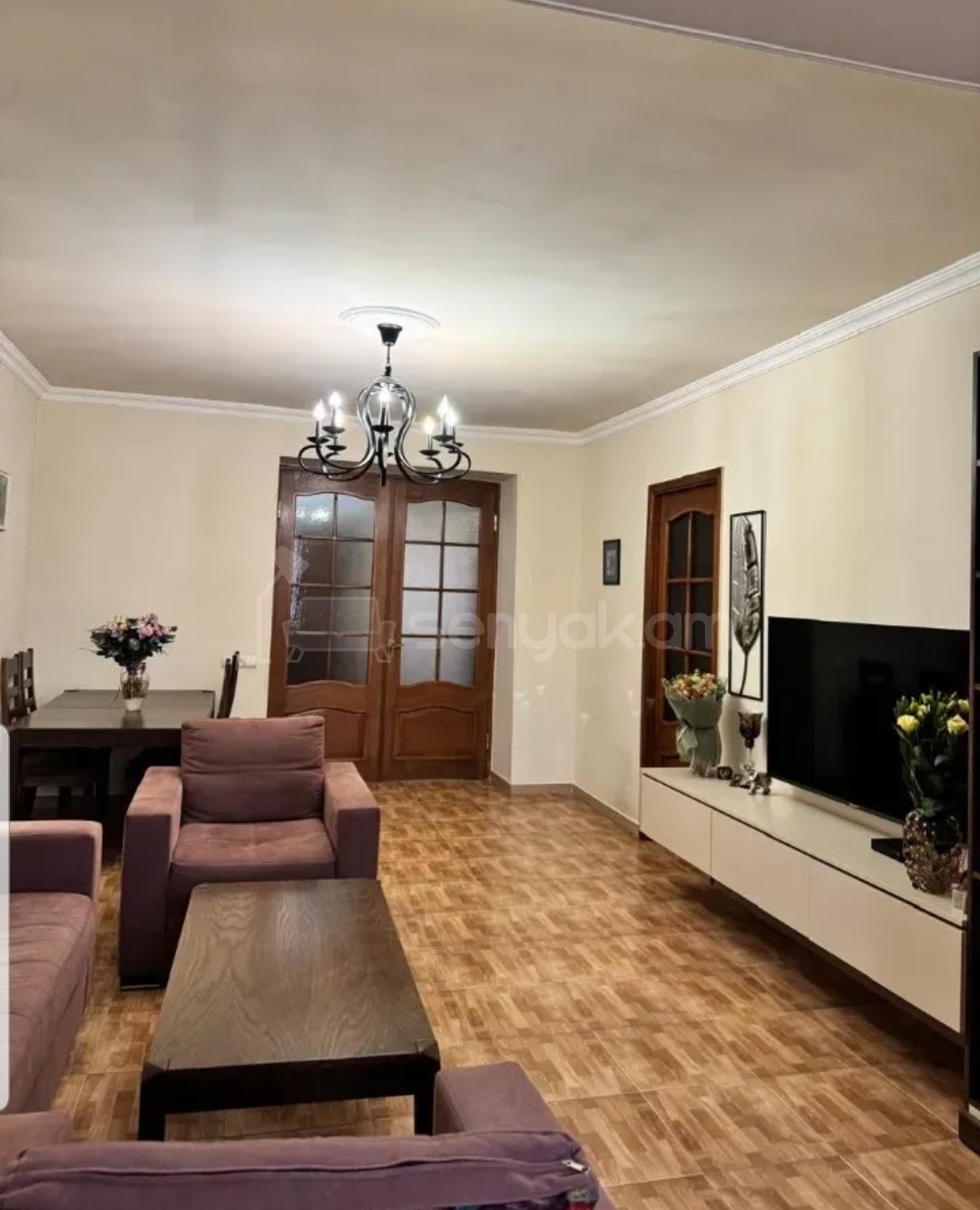 3 Սենյականոց Բնակարան Քարե Շենքում, 75քմ, 5/5 հարկ, Կապիտալ Վերանորոգված