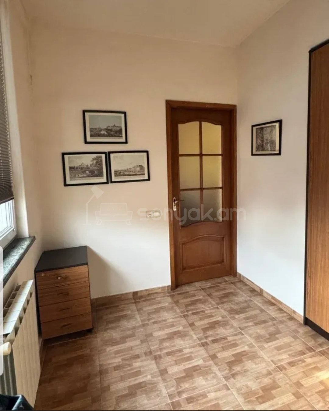 3 Սենյականոց Բնակարան Քարե Շենքում, 75քմ, 5/5 հարկ, Կապիտալ Վերանորոգված