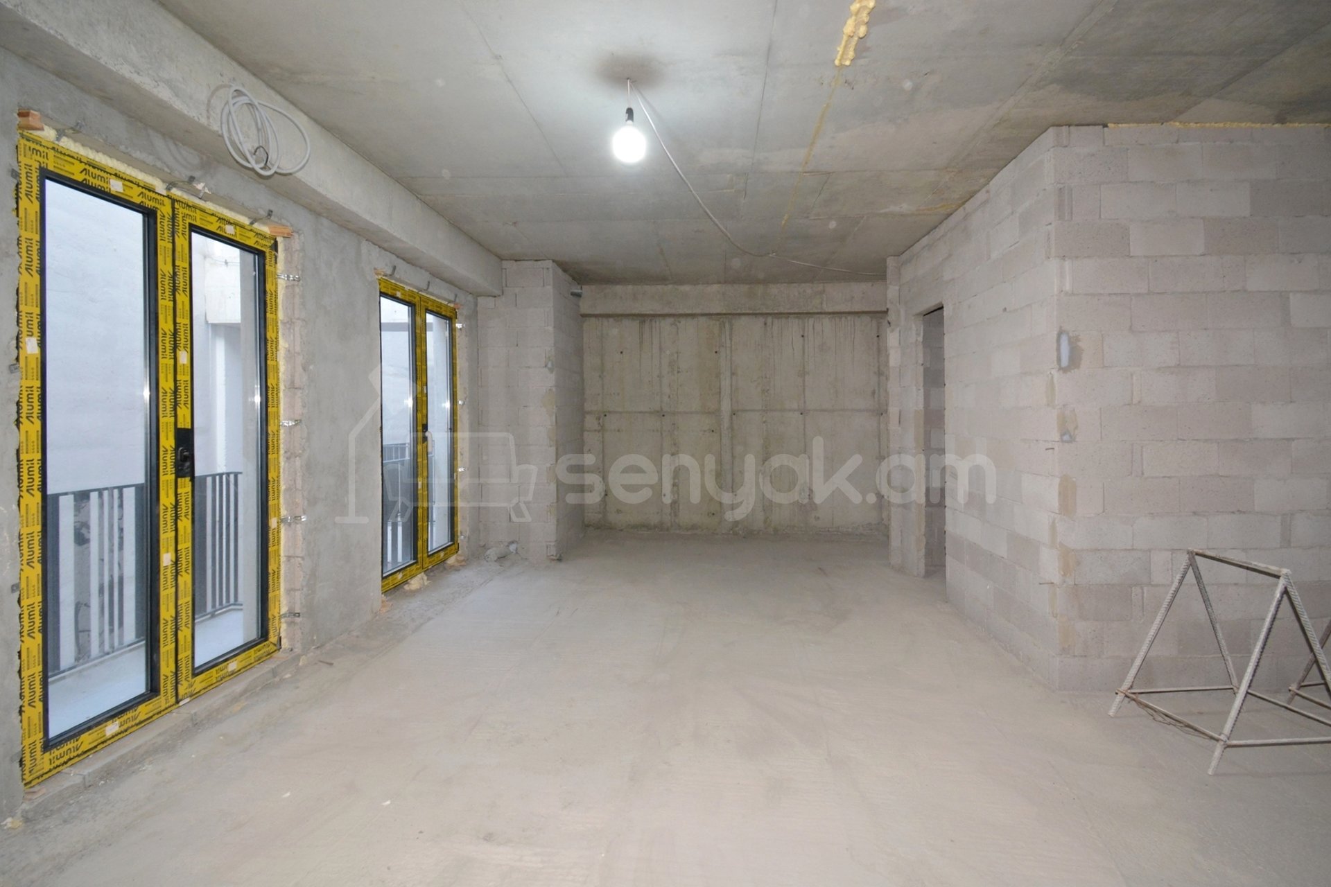 Նորակառույց Առևտրի Տարածք, 320քմ