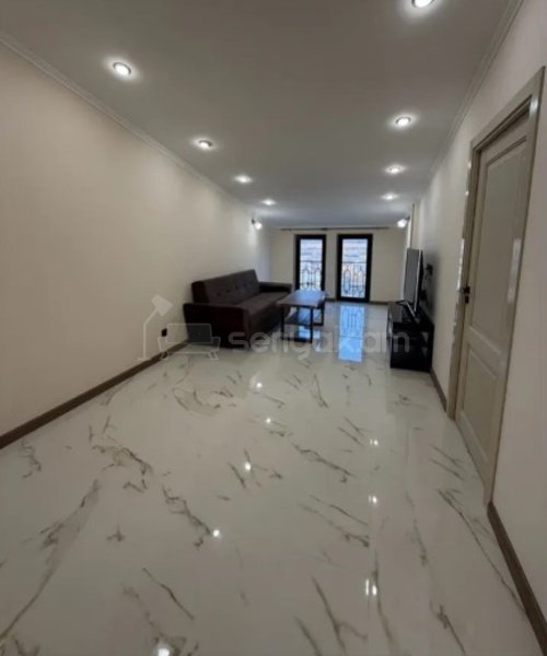 2 Սենյականոց Բնակարան Քարե Շենքում, 70քմ, 5/5 հարկ, Կապիտալ Վերանորոգված, Կահավորված, Արևկող