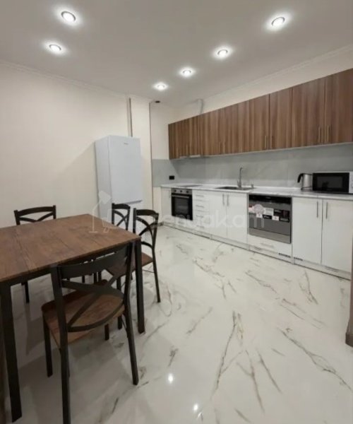 2 Սենյականոց Բնակարան, 70քմ, 5/5 հարկ, Կապիտալ Վերանորոգված, Կահավորված, Արևկող