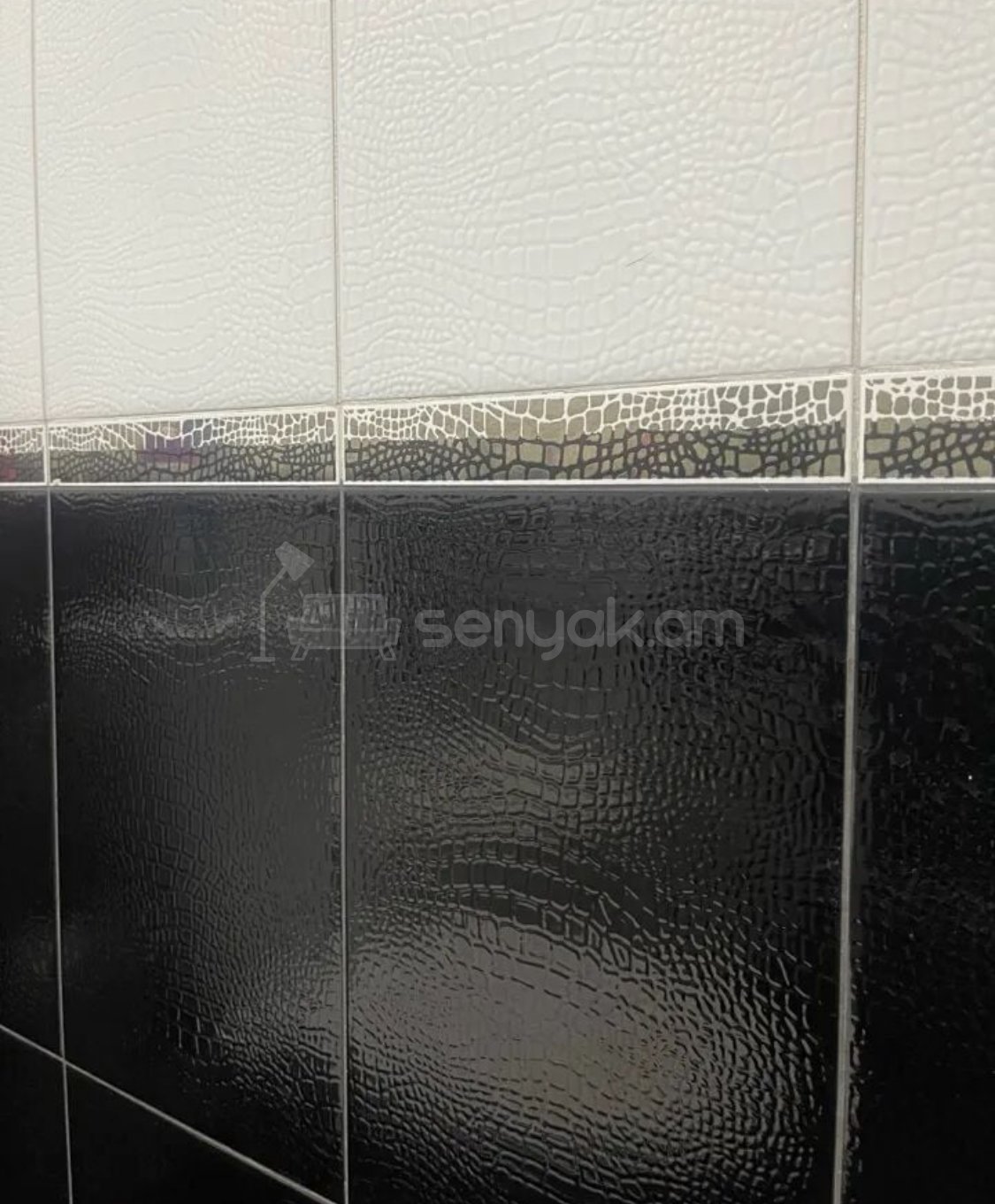 3 Սենյականոց Բնակարան Քարե Շենքում, 80քմ, 2/5 հարկ, Կապիտալ Վերանորոգված