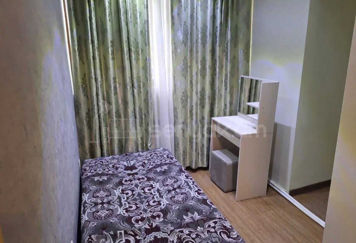 4 Սենյականոց Բնակարան Քարե Շենքում, 120քմ, 3/4 հարկ, Կապիտալ Վերանորոգված, Կահավորված, Արևկող