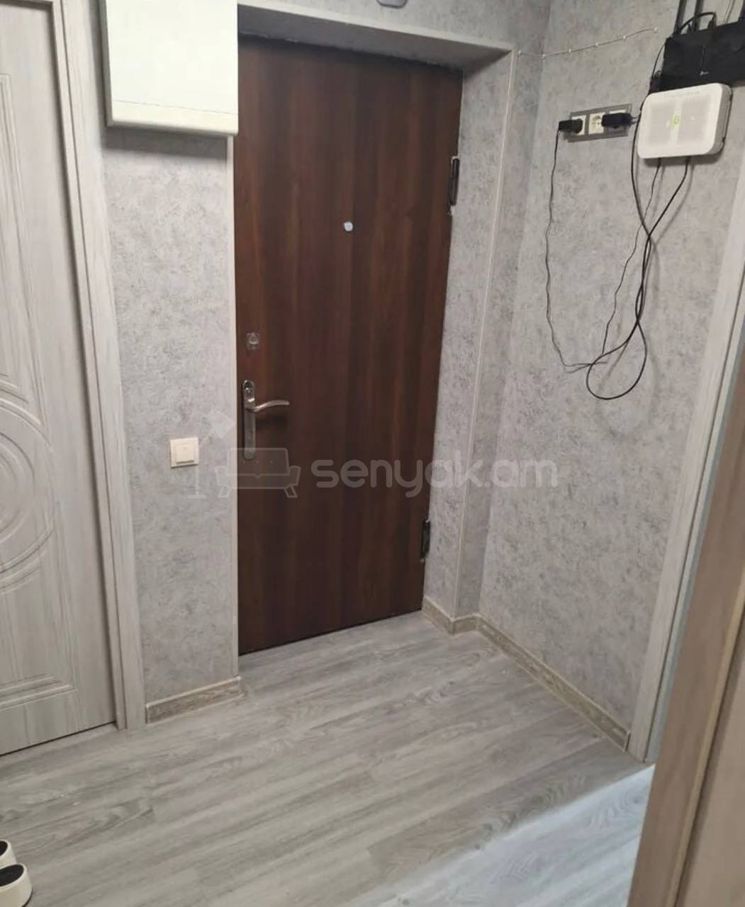 4 Սենյականոց Բնակարան Քարե Շենքում, 120քմ, 3/4 հարկ, Կապիտալ Վերանորոգված, Կահավորված, Արևկող