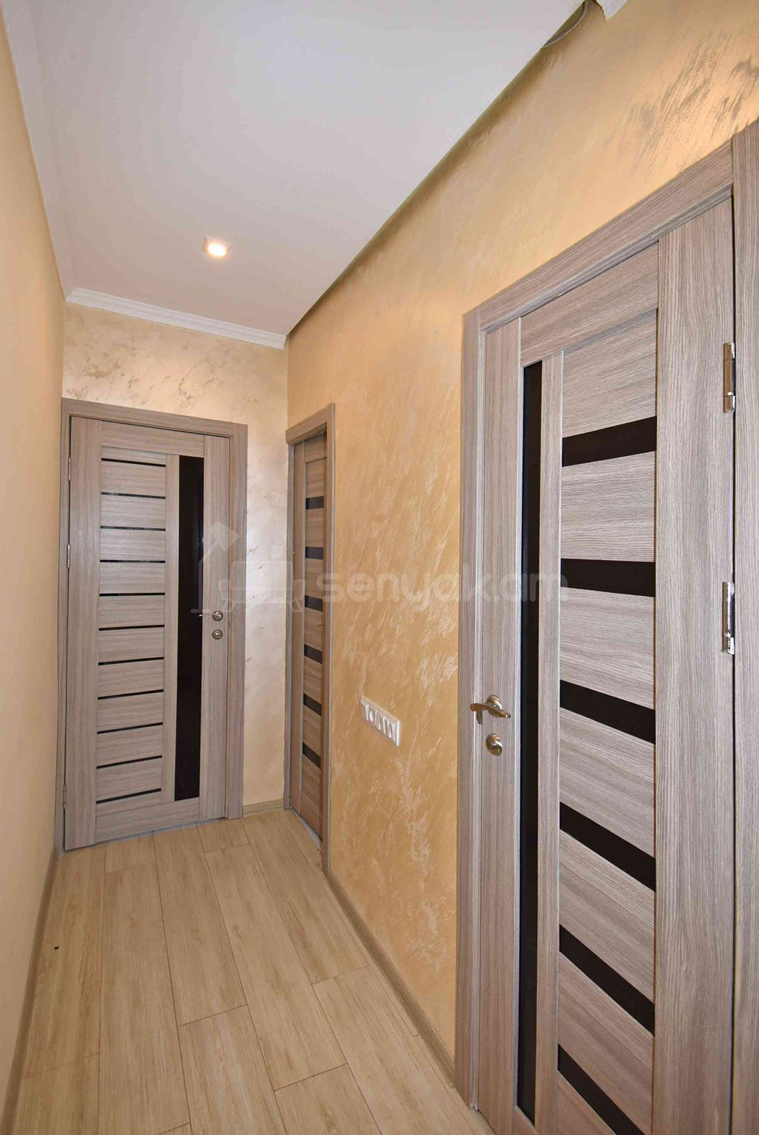 2 Սենյականոց Բնակարան, 75քմ, 2/9 հարկ, Կապիտալ Վերանորոգված, Կահավորված, Արևկող